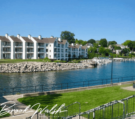Edgewater Inn Real Estate | Charlevoix, Michigan
