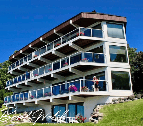 Lakehouse Condominiums for Sale | Charlevoix, MI