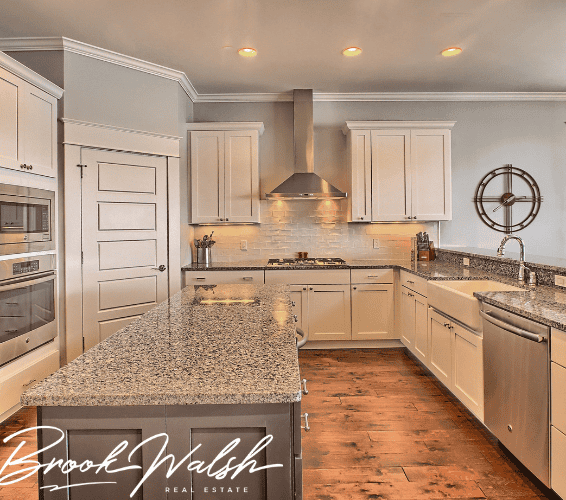 sommerset-pointe-resort-lifestyle-kitchen