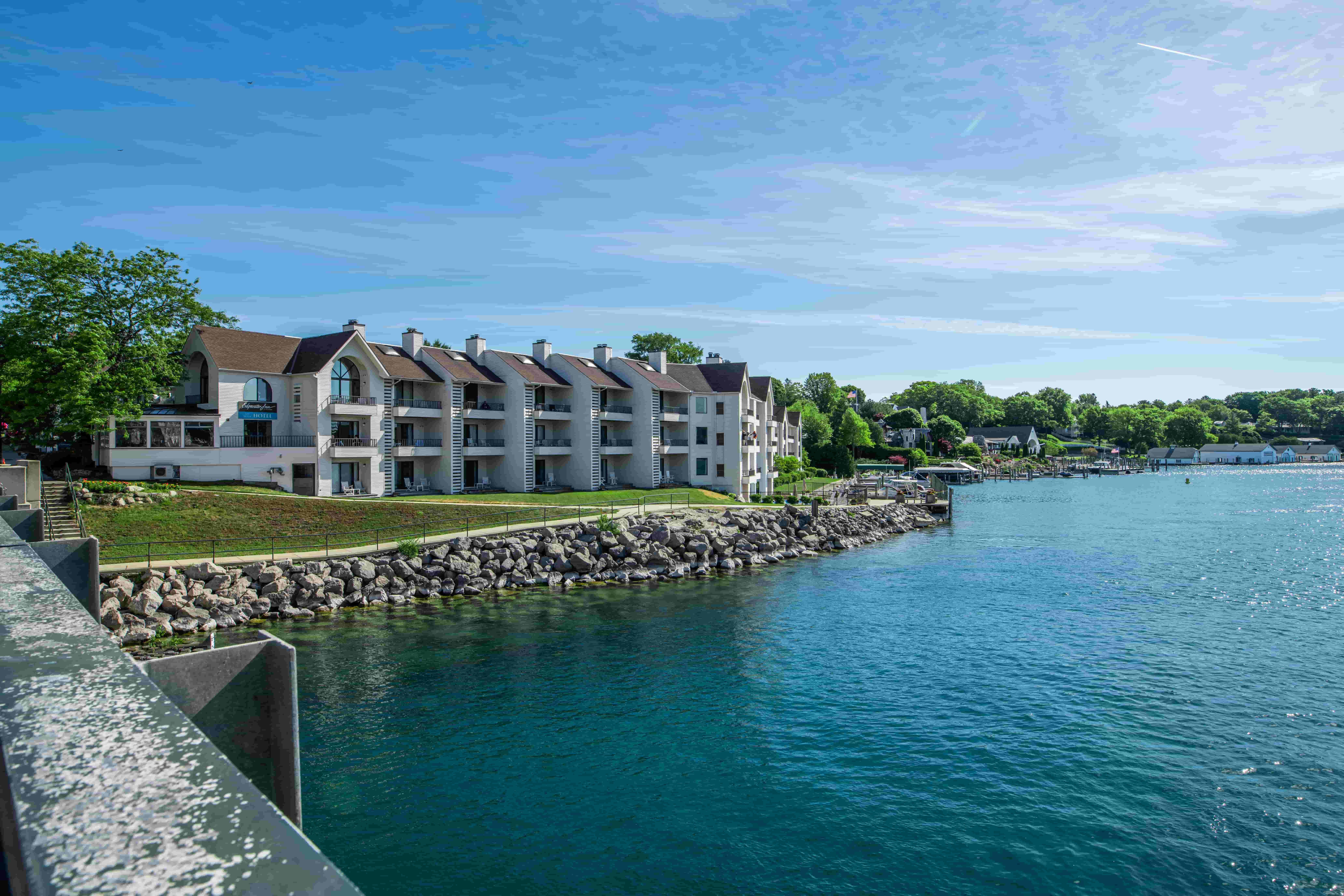 INCREDIBLE, LUXURIOUS LAKE CHARLEVOIX HOTELS 