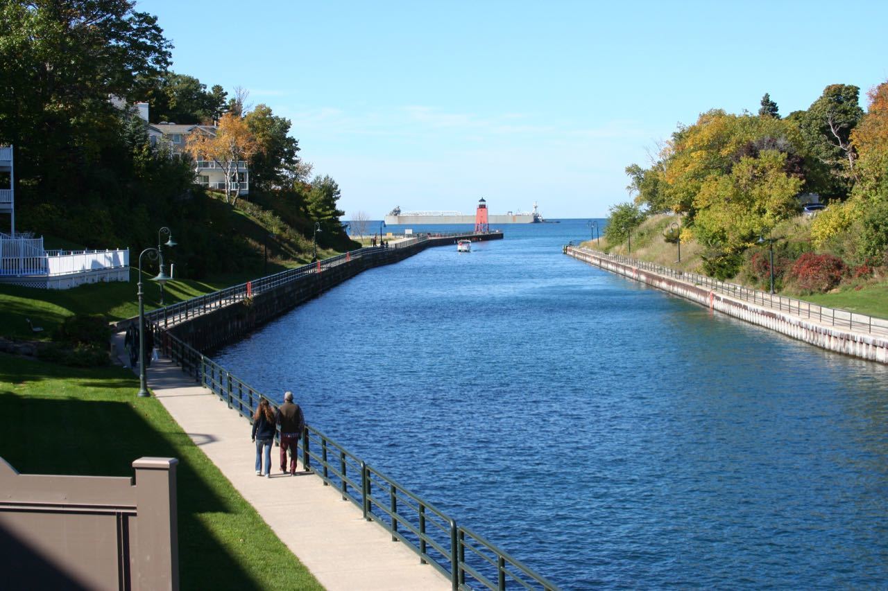 picture of Lake Charlevoix