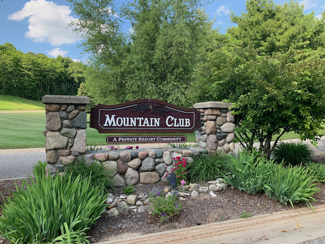 Mountain Club homes and homesites at Boyne Mountain Resort 