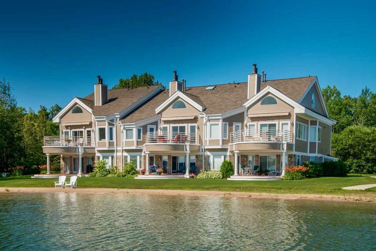 Pine Lake Club Real Estate | Charlevoix, Michigan Real Estate