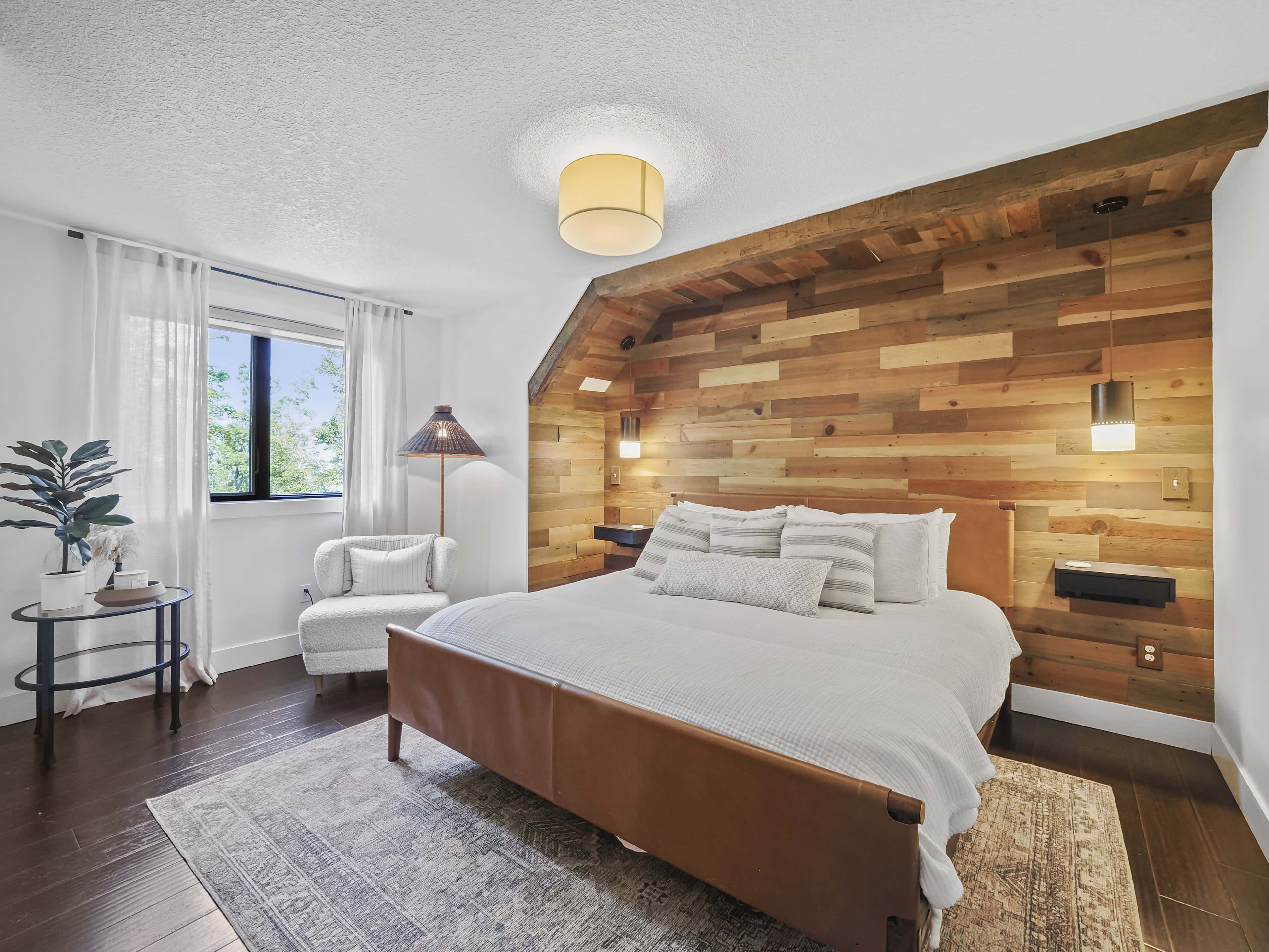 Alpine House Upper Level Bedroom