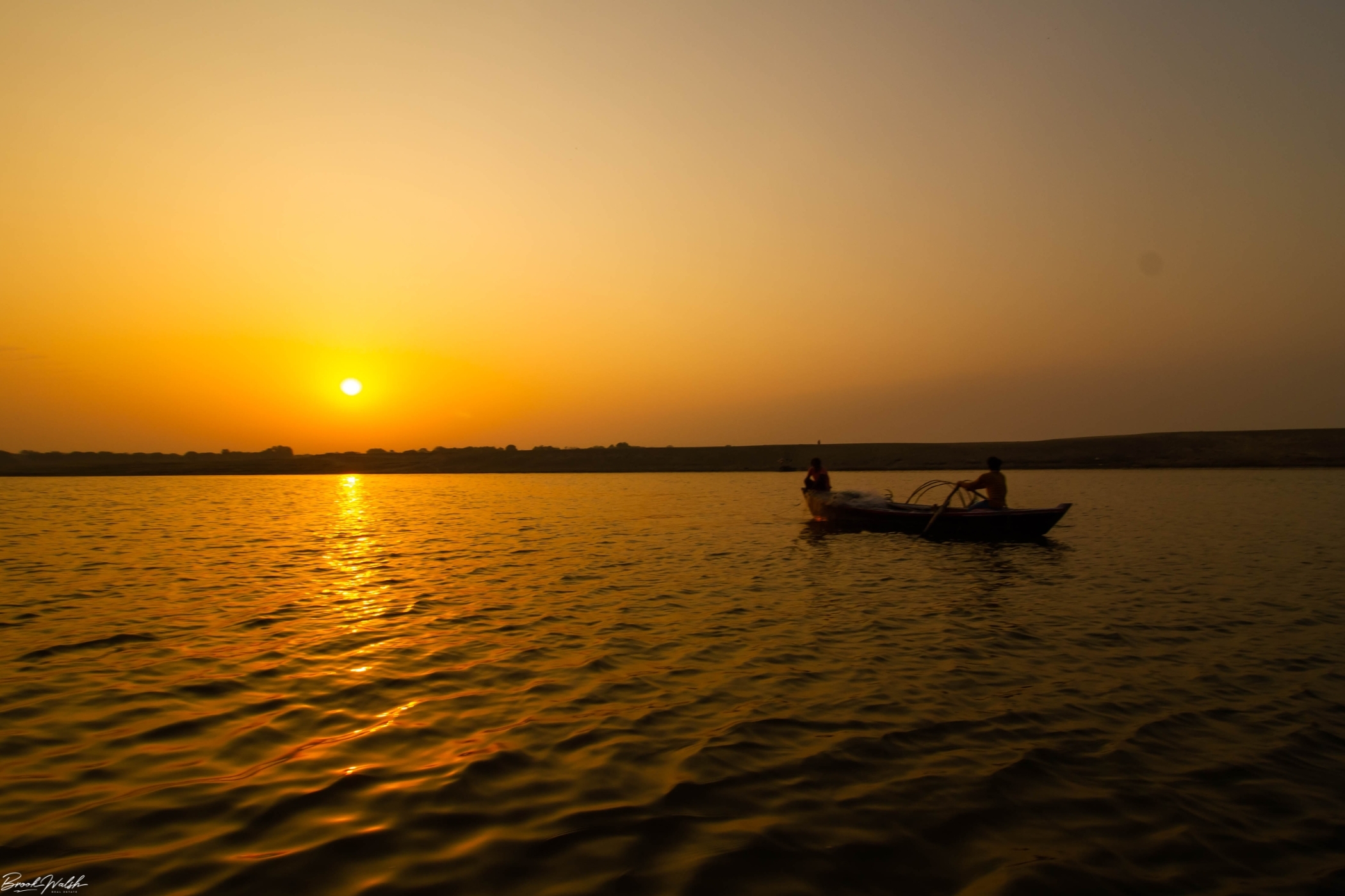  Indian River, Michigan offers scenic views, outdoor activities, local dining, and vibrant festivals.
