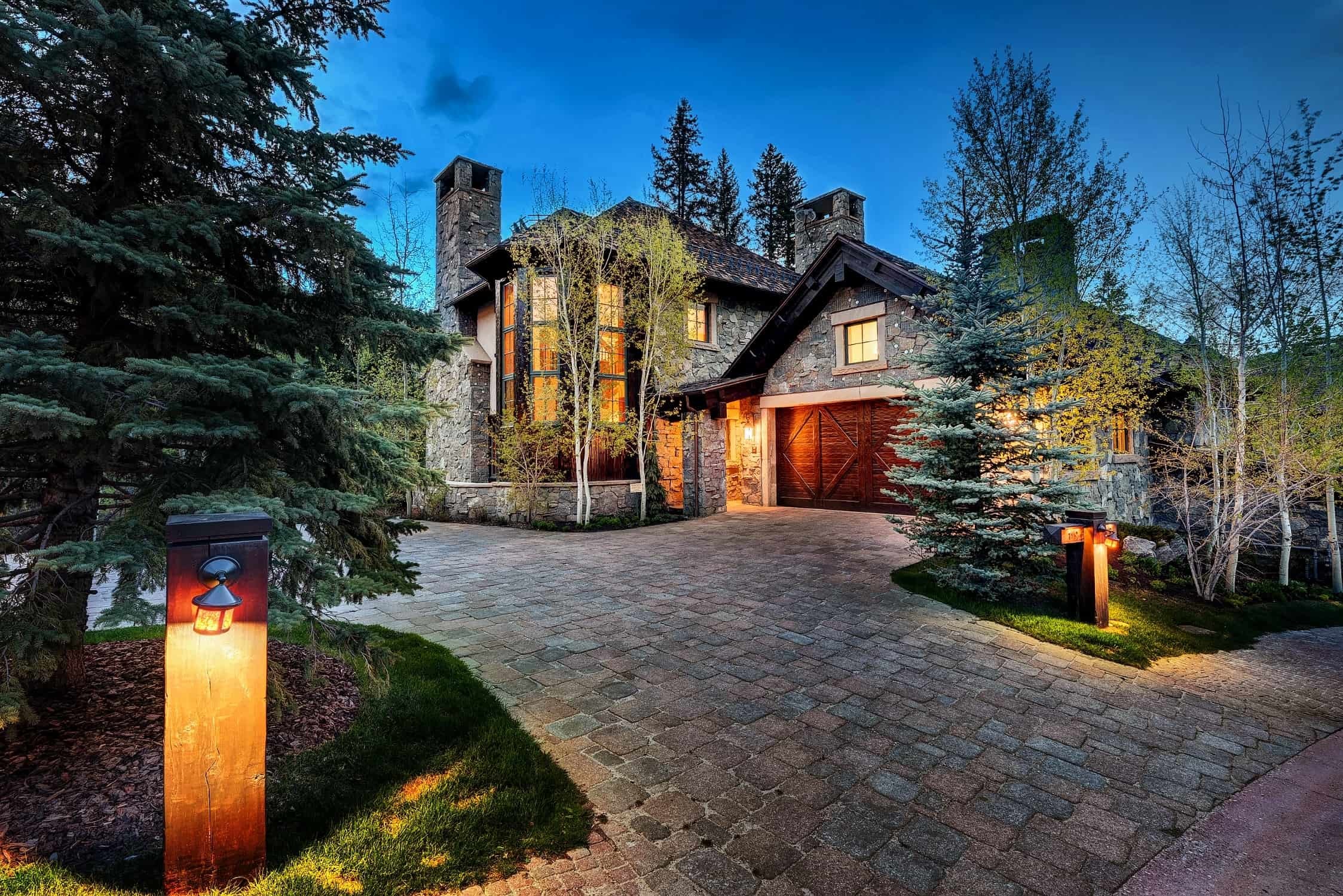 Picture of a Cross Village, Michigan Luxury Home